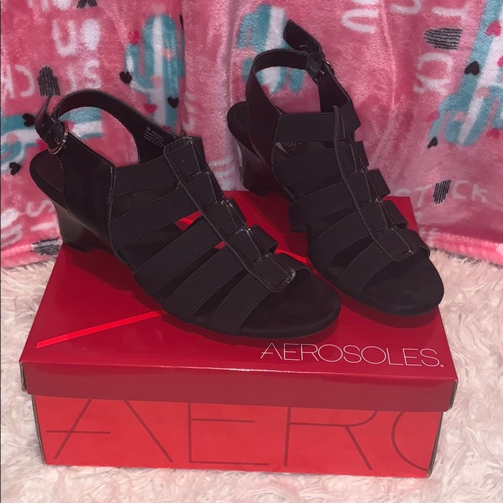 Brand new Aerosoles Black sandal